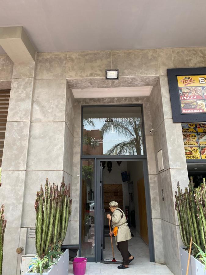 Appartamento Avec Terrasse Au Calme En Plein Centre De Marrakech Tres Rare *